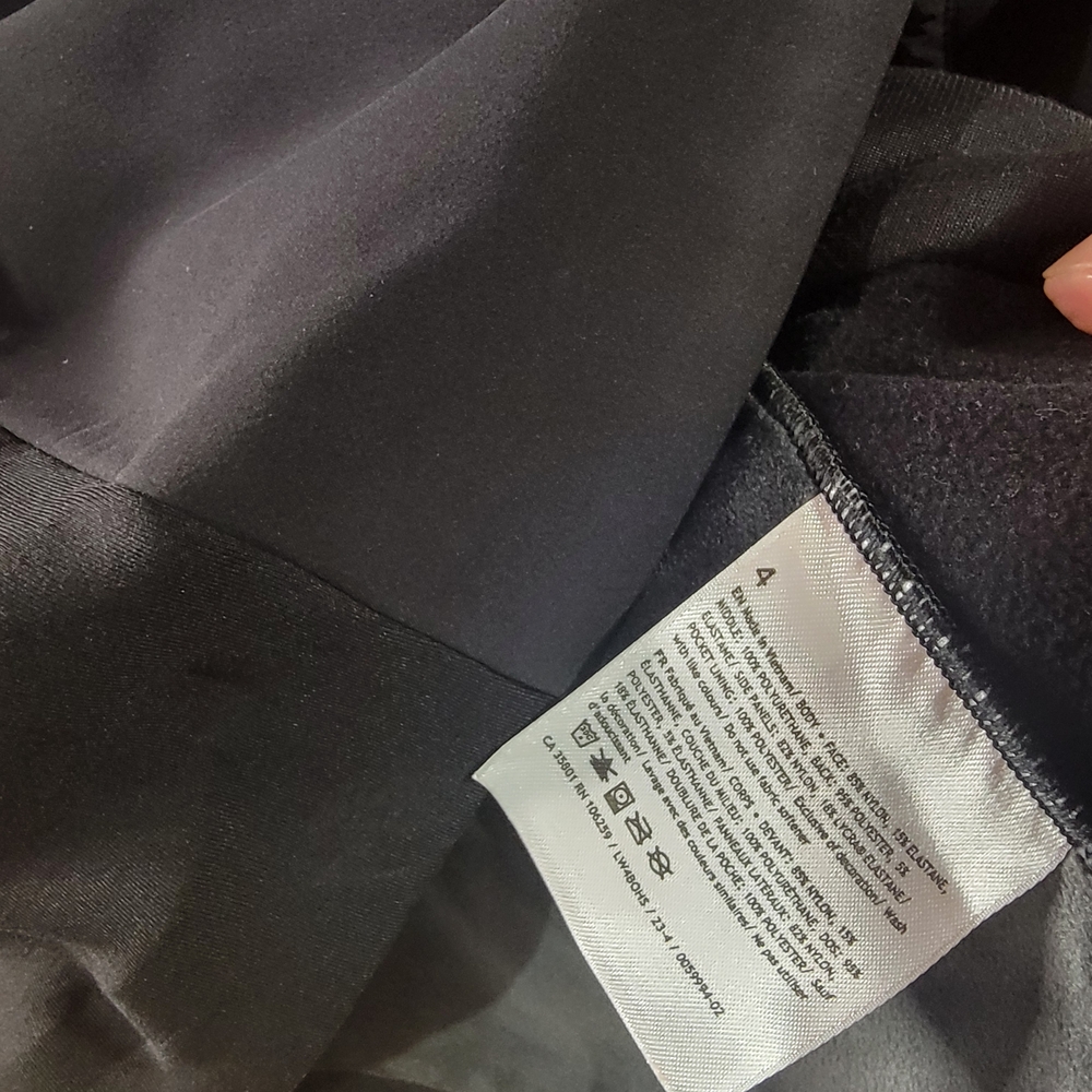 lululemon athletica Women's Utility Jacket in Black - Picture 4 of 12